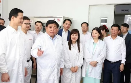 Phó Thủ tướng Chính phủ thăm và làm việc tại Công ty Hanel PT